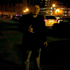 Meet your Posher, Max